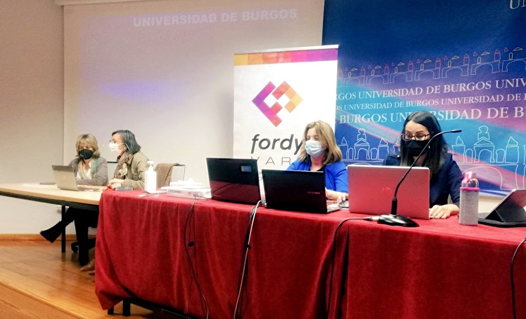 Imagen del Simposio titulado “Tecnologías emergentes en Educación inclusiva: Realidad Virtual y Realidad Aumentada”